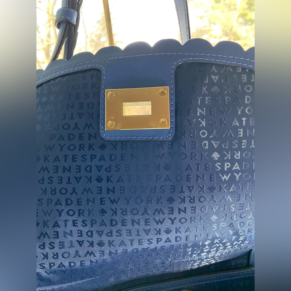 Kate Spade New York Maple Ct Scallop Jazmin Royal Blue Shoulder Bag - Picture 9 of 10